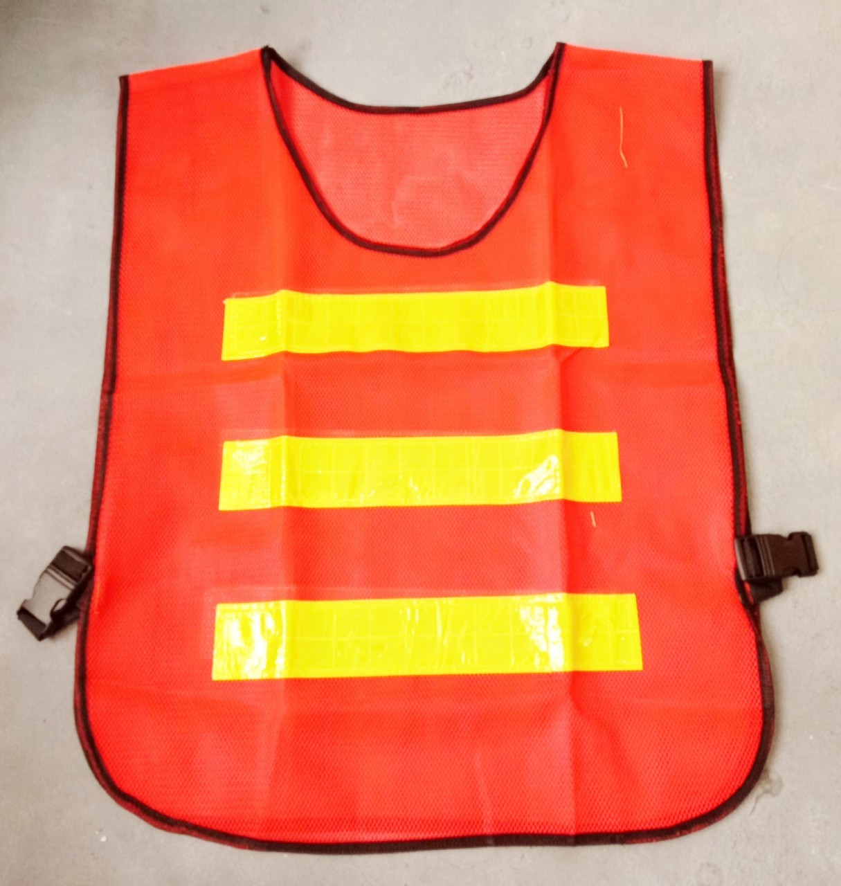 เสื้อจราจรสะท้อนแสง สีส้ม