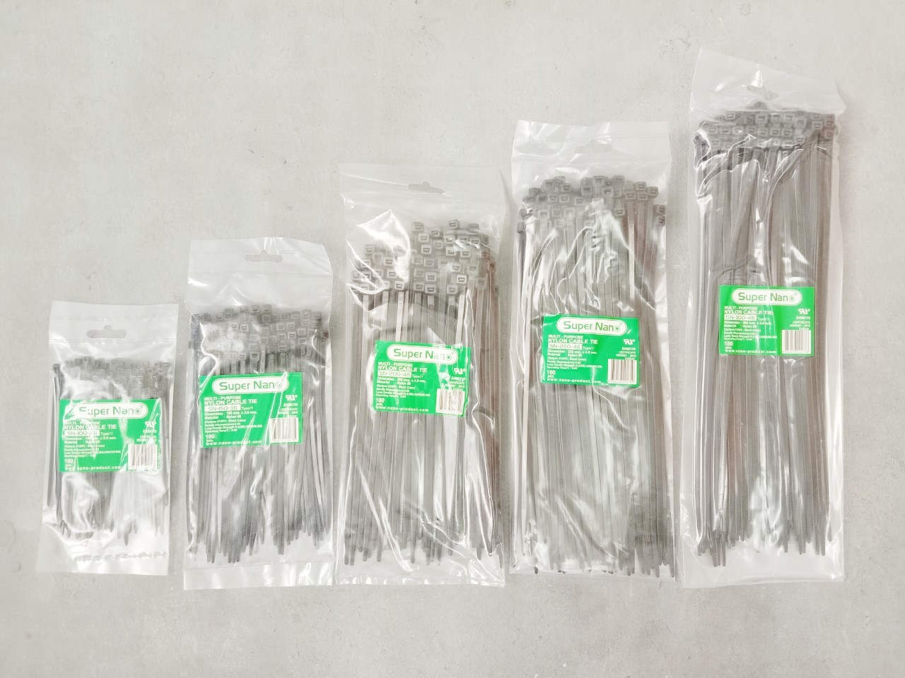 เคเบิ้ลไทร์ สีดำ